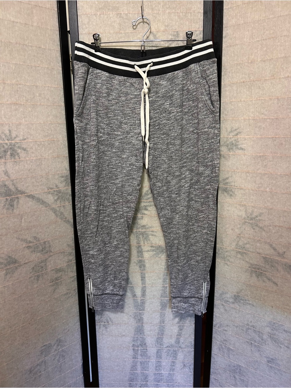 American Eagle Outfitters Gray Knit Jogger Skinny Slouch Womens Elastic Waist LG